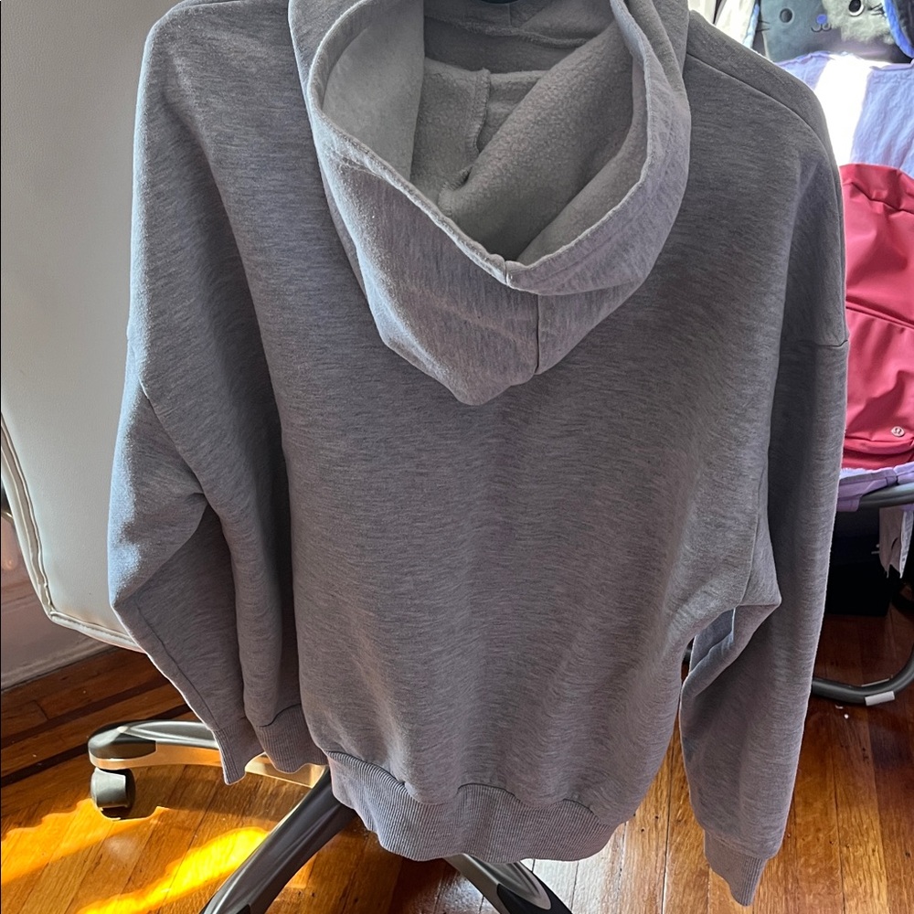 Grey oversized PacSun hoodie - Picture 3 of 4